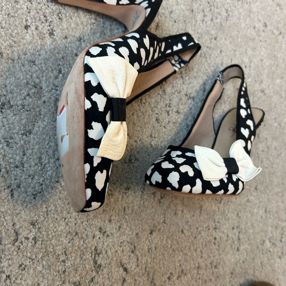 ABS Allen Schwartz NWOT slingback heart and bow “Sophee” heels size 10 brand new - Picture 10 of 15